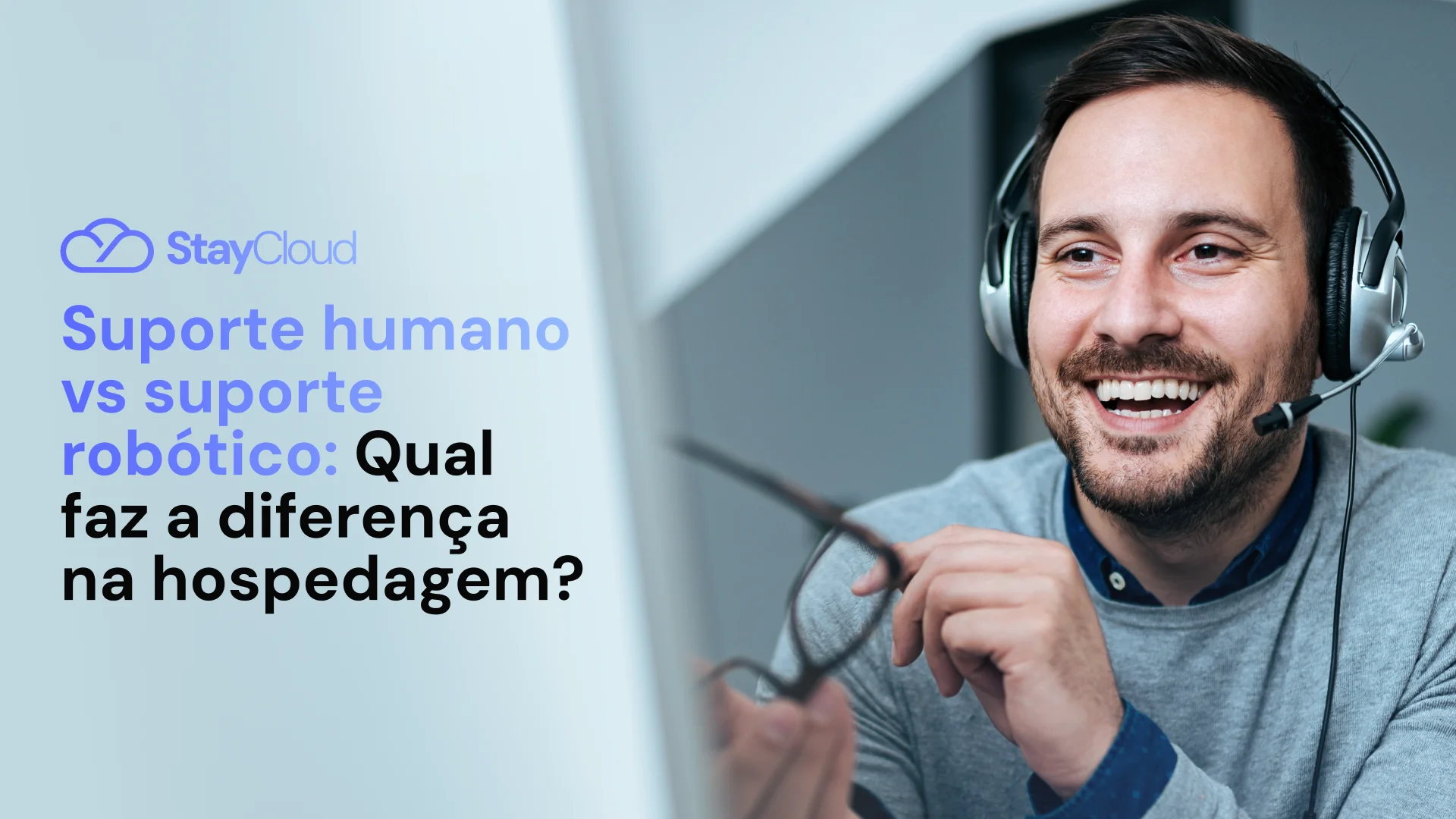 Comparativo entre suporte humano e suporte robótico mostrando atendimento personalizado em hospedagem de sites